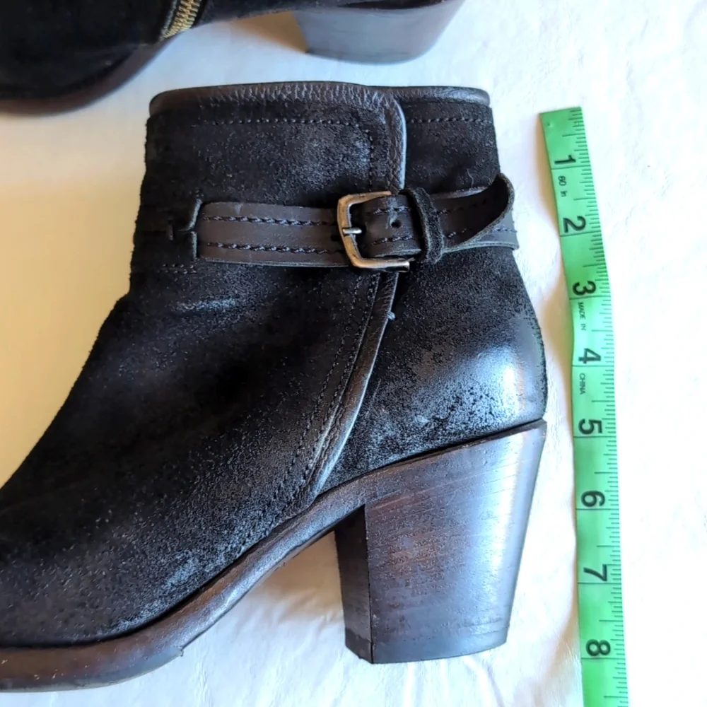 Pantanetti Heeled Buckled Distressed Black Leather Moto Booties Women's 38